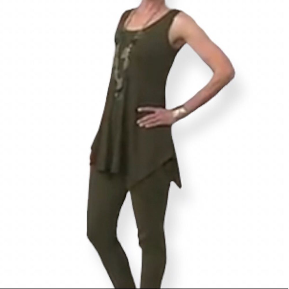 Linea Louis Dell'Olio Asymmetr Hem Knit Tank Tunic